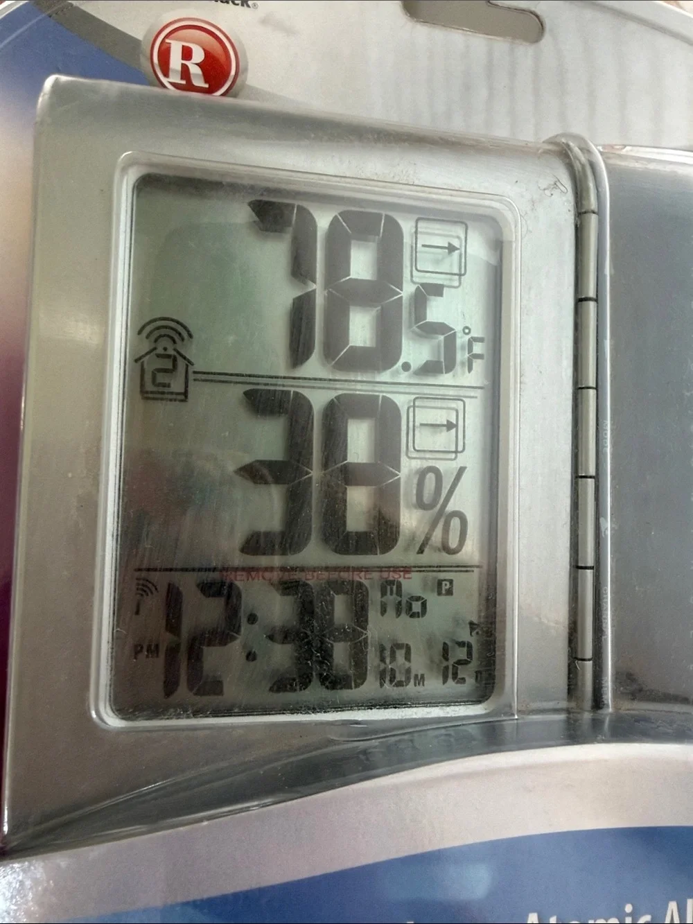 NEW Wireless Indoor/Outdoor Atomic Clock Thermometer Hygrometer
